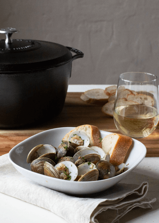 Garlic and White Wine Clams