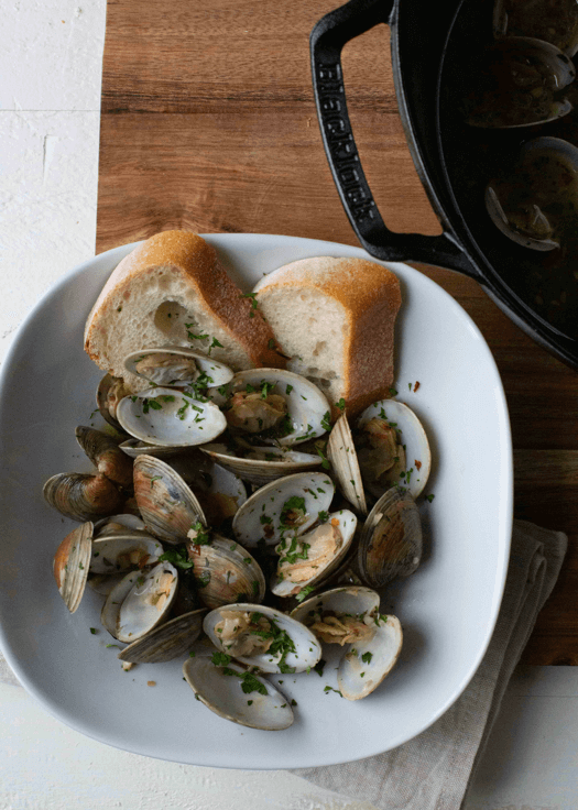 Garlic and White Wine Clams