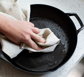 Drying with a paper towl